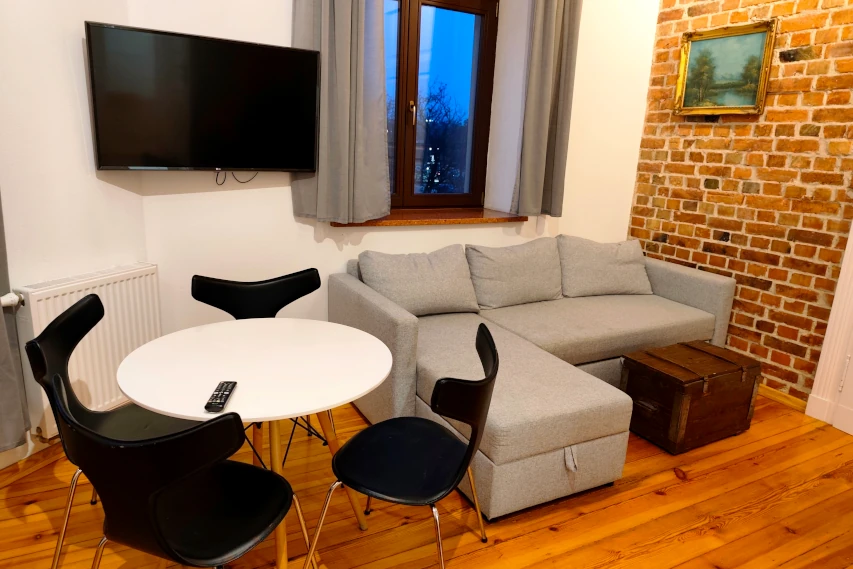 Nocleg torun salon 8 osobowy