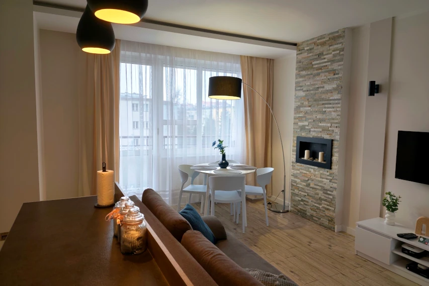 Salon w apartamencie w Toruniu